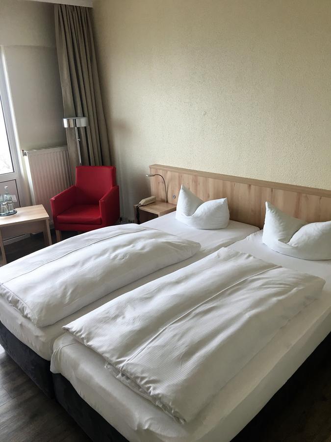 Ruegen-Hotel Sassnitz Esterno foto